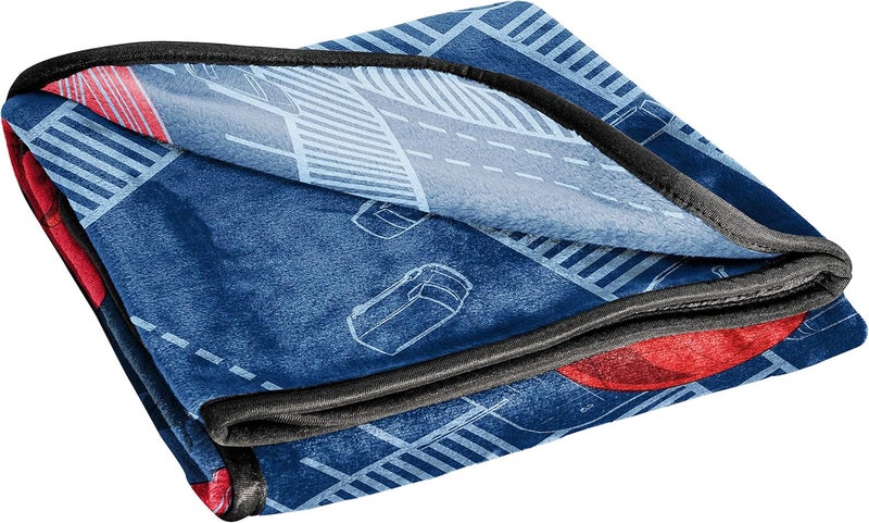 Jay Franco Plush Throw Blanket – 46" x 60" Inch Cartoon Kids Soft & Cozy Fleece Throw for Bedroom & Couch Décor, Official Licensed Product, Red - Spiderman - Image 5